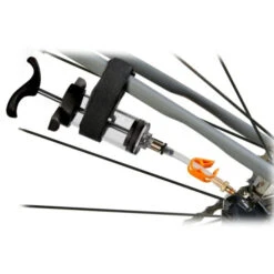 Kit De Purge Var FR-31000 Huile Minérale -Magasin De Vtt Spécialisé kit de purge var fr 31000 huile minerale 2