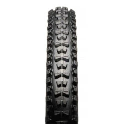 Pneu VTT Hutchinson Griffus RLab - Tubeless Ready - Hardskin - 29x2,4" (57-622) - Noir 7 Pneu VTT Hutchinson Griffus RLab - Tubeless Ready - Hardskin - 29x2,4" (57-622) - Noir -Magasin De Vtt Spécialisé pneu vtt hutchinson griffus 24 rlab tubeless ready 29x24 57 622 noir 2